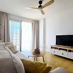 Apartman Amazing Ocean View With Heated Swimming Pool