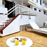 Amazing Ocean View With Heated Swimming Pool