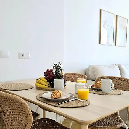Amazing Ocean View With Heated Swimming Pool Los Cristianos (Tenerife)