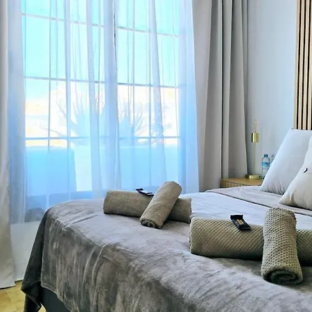 Amazing Ocean View With Heated Swimming Pool