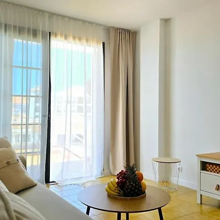 Amazing Ocean View With Heated Swimming Pool Appartement Los Cristianos (Tenerife)