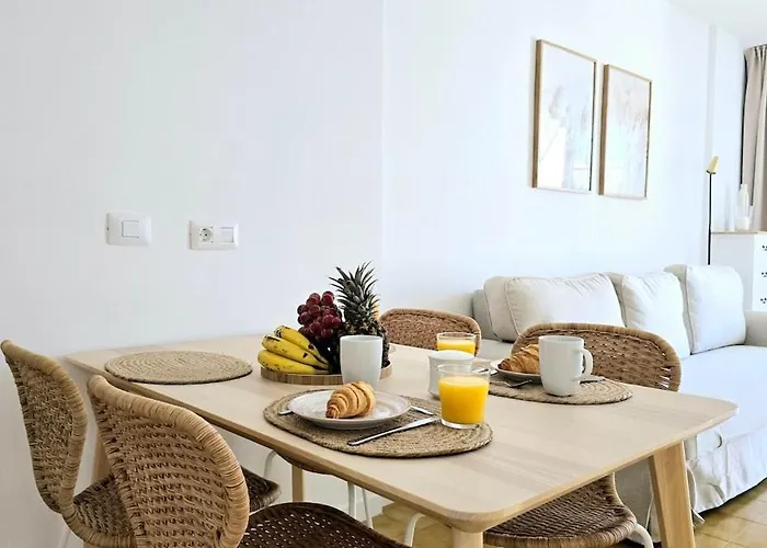 Amazing Ocean View With Heated Swimming Pool Los Cristianos (Tenerife)