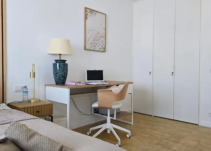 Amazing Ocean View With Heated Swimming Pool Apartment Los Cristianos (Tenerife)